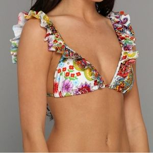 Luli Fama Bikini